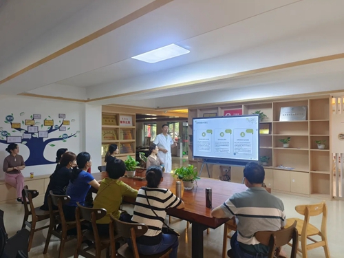 健康服务进社区，我院养生公益课获居民点赞